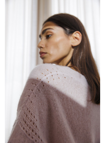 V-neck elbow sleeves sweater in Wool / Silk / Cashmere